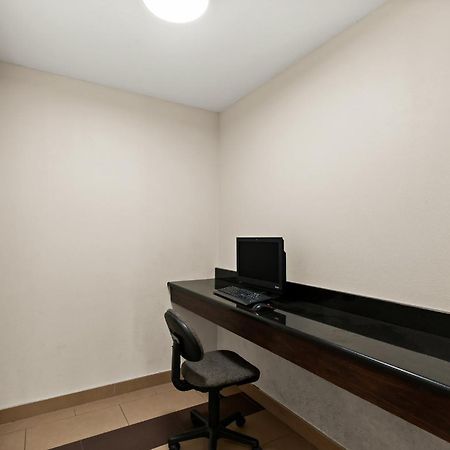 Red Roof Inn Martinsburg Luaran gambar