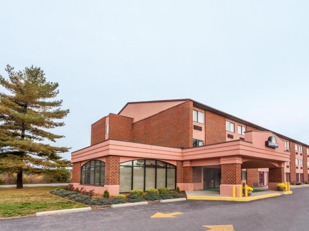 Red Roof Inn Martinsburg Luaran gambar